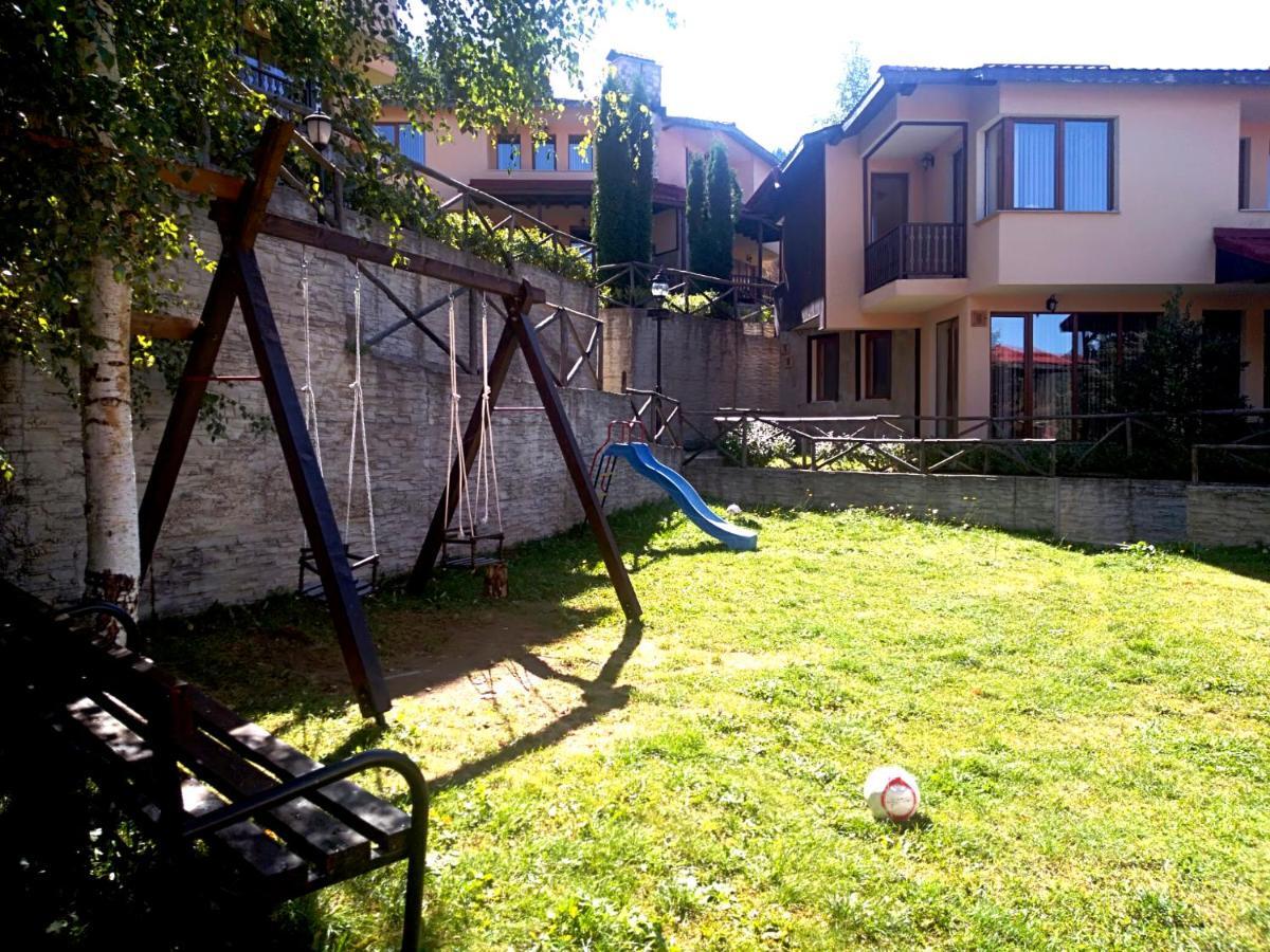 Rodopi Houses เชเปลาเร ภายนอก รูปภาพ