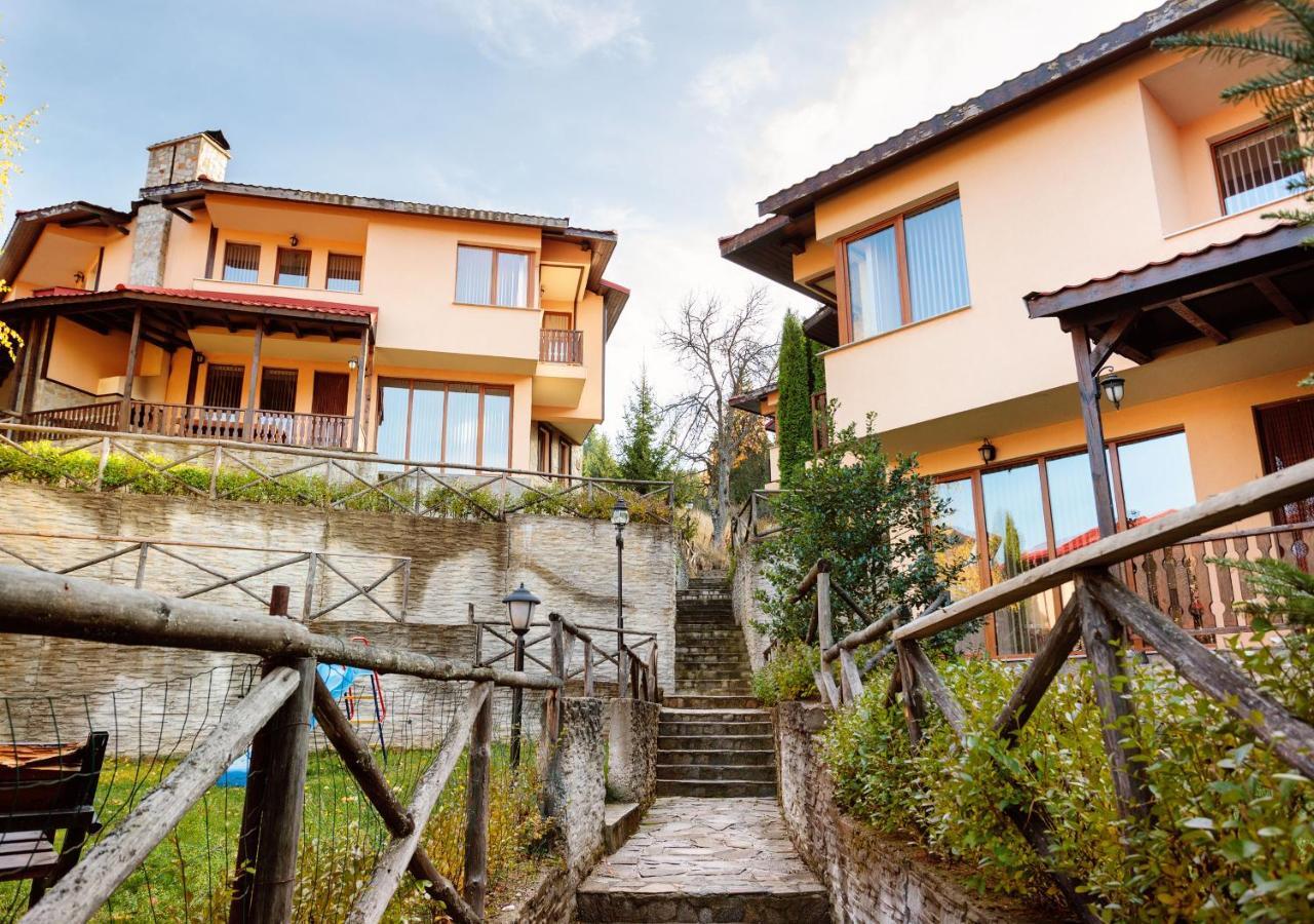 Rodopi Houses เชเปลาเร ภายนอก รูปภาพ
