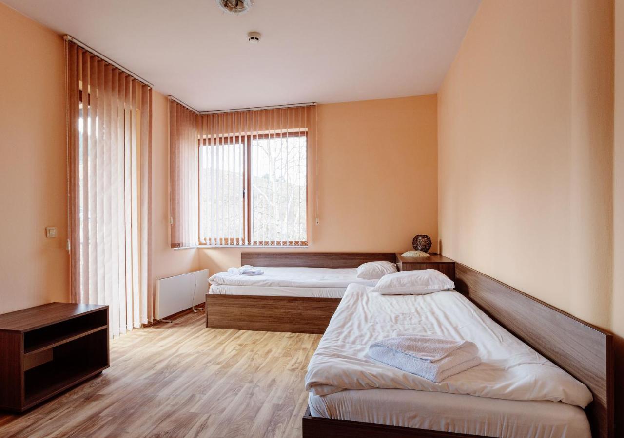 Rodopi Houses เชเปลาเร ภายนอก รูปภาพ