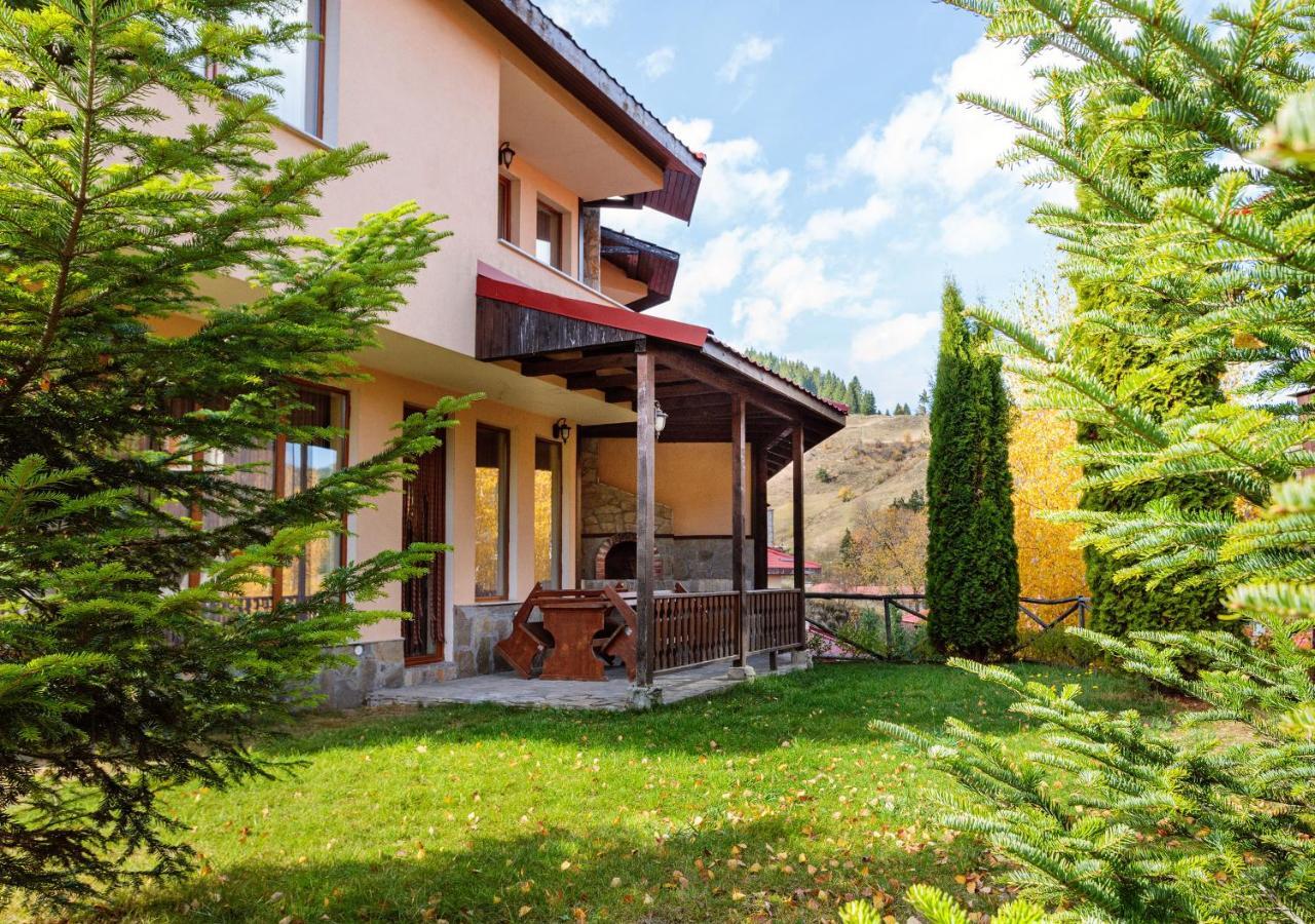 Rodopi Houses เชเปลาเร ภายนอก รูปภาพ