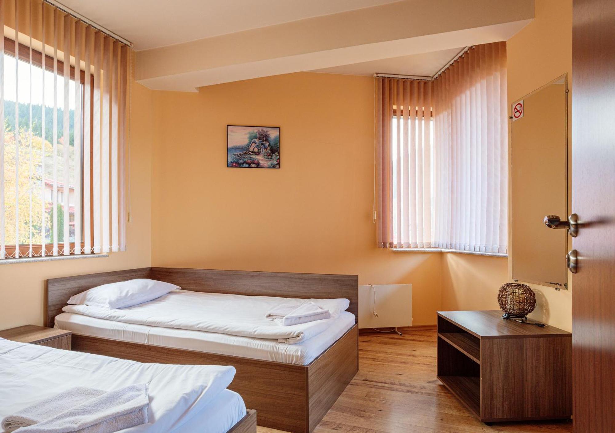 Rodopi Houses เชเปลาเร ภายนอก รูปภาพ